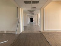 ���� ��������� 900 � 2 ����� � ��� ���������� ������� 4 ����. ���������� Open space. ������ �������� 4 �����