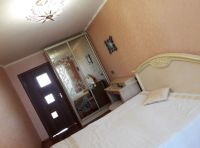 ���� 3 � ���������� ���, 25-� ��������, ��. ��������������� 114, 4/5, 62 � 2, ����� 10 � 2, 8000+����. ���� ��������� ��