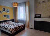 ���� 2 � ������ ��������� �. �������� 1 ���, ����������� 1, 8/10, 80 � 2, �����-������ 20 � 2, 8500+�/�.. ��� ������������