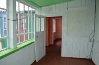 Продам дом Александровка Золочевский р-н 70 м 2 3 камнаты , коридор , веранда , комната под удобства . высота потолка 3 м